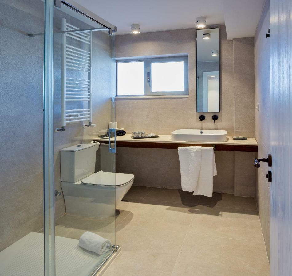 Apartamentos Barcella Tapia Tapia De Casariego Luaran gambar